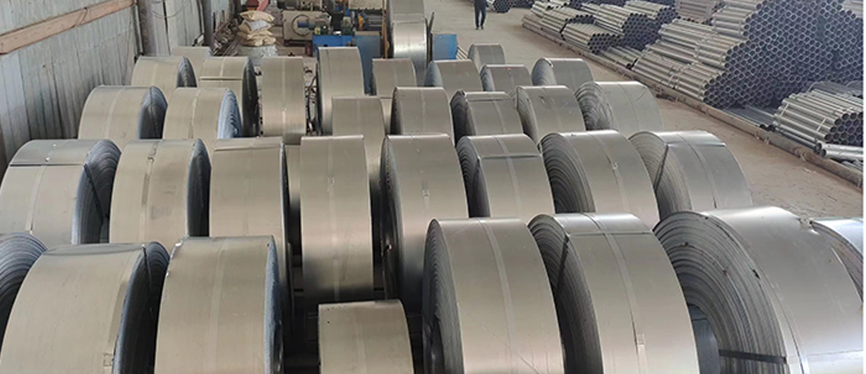 原材料护栏镀锌带钢